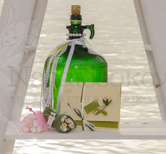 mpomponiera-mpouketo-kai-prosklitirio