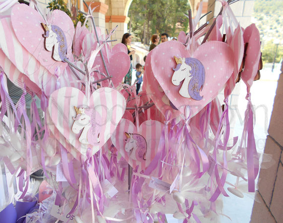 Mpomponiera monokeros kardia