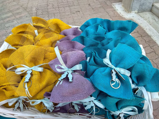 mpomponieres gia didima agoria